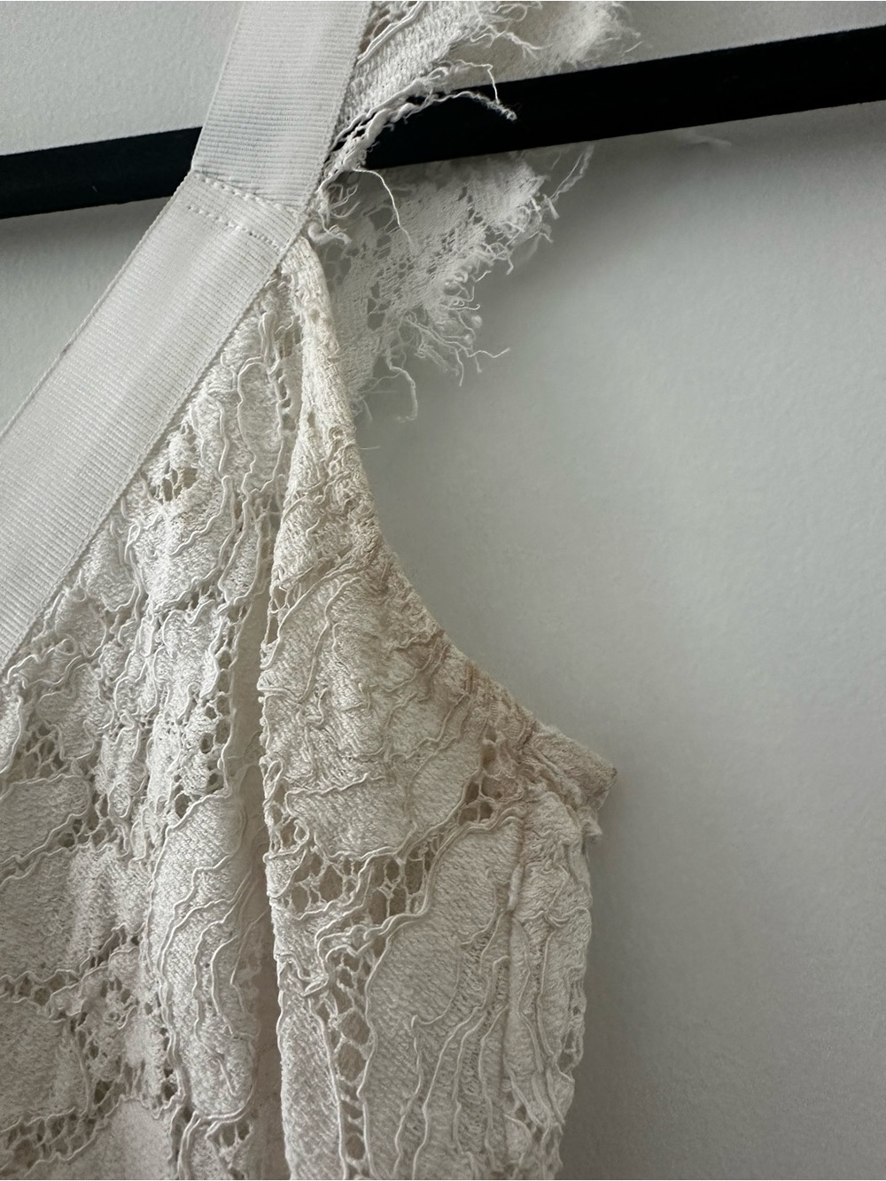 Karen Millen Lace Top - Picture 3 of 6